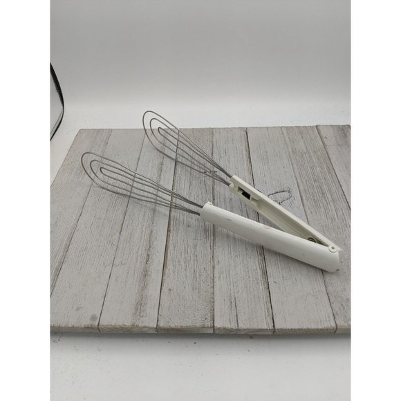 Chef Wizard White Whisk Locking Handle Tongs 12" Kitchen Utensil Spatula - Picture 4 of 7